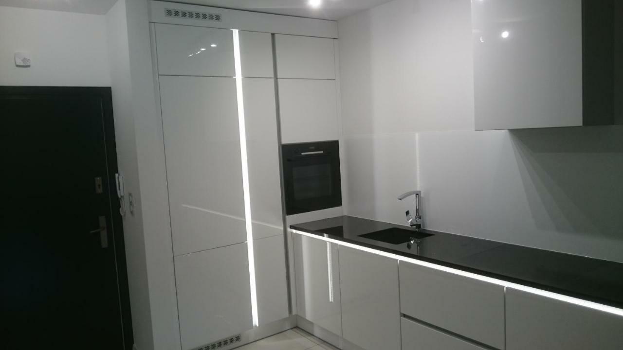 Apartament Debowiec Apartment บีเอสโก-เบียวา ภายนอก รูปภาพ