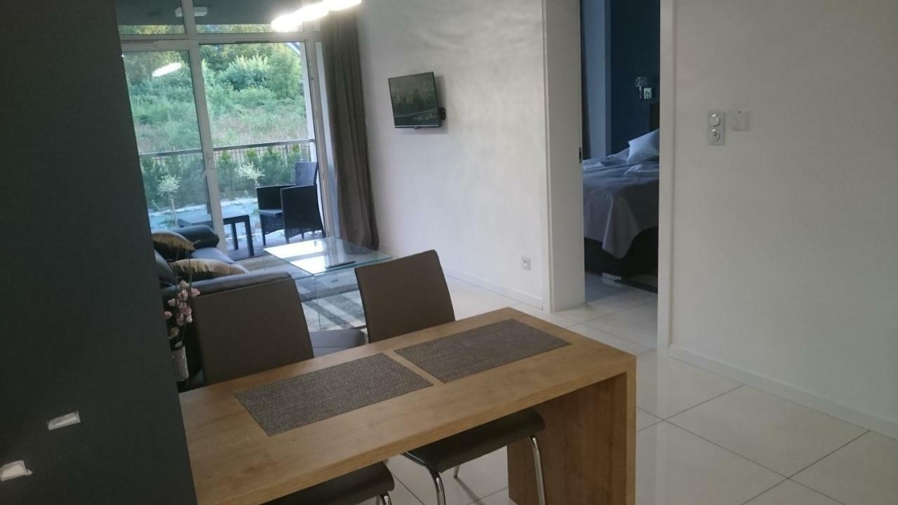 Apartament Debowiec Apartment บีเอสโก-เบียวา ภายนอก รูปภาพ